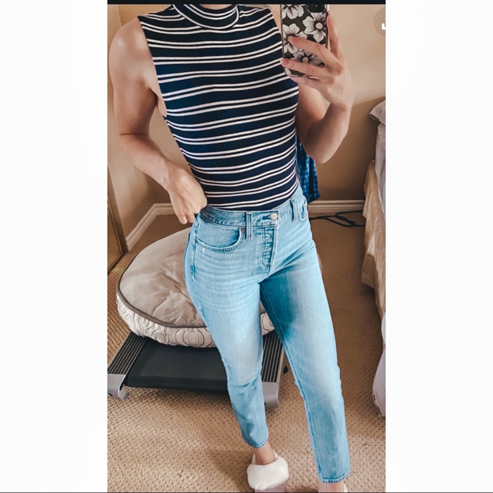 Striped Garage Top